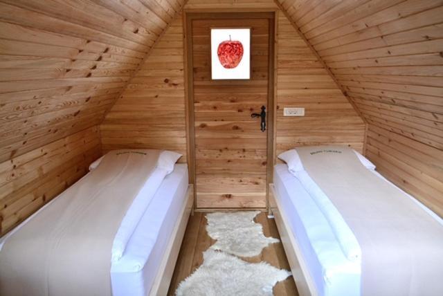 Glamping Naselje Zeleni Turizem 호텔 마콜레 외부 사진
